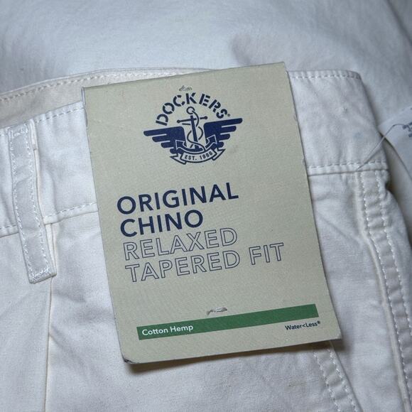 Dockers Original Chinos Relaxed Tapered Fit White Size 38x32 NWT $88 A75320004 - Picture 8 of 14